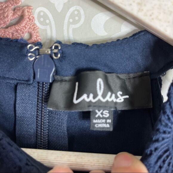 5/$30 Lulu’s Love Poem Lace Mini Halter address Navy XS - Picture 6 of 6